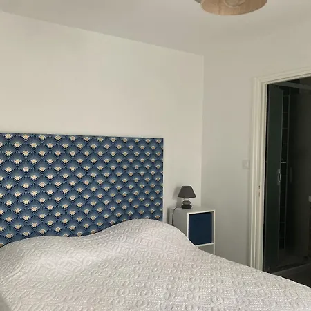 Feriehus Maison Renovee 2 Ch, Terrasse, Proche Et Centre, Parking, Equipements Complets, Animaux Ok - Fr-1-22-356